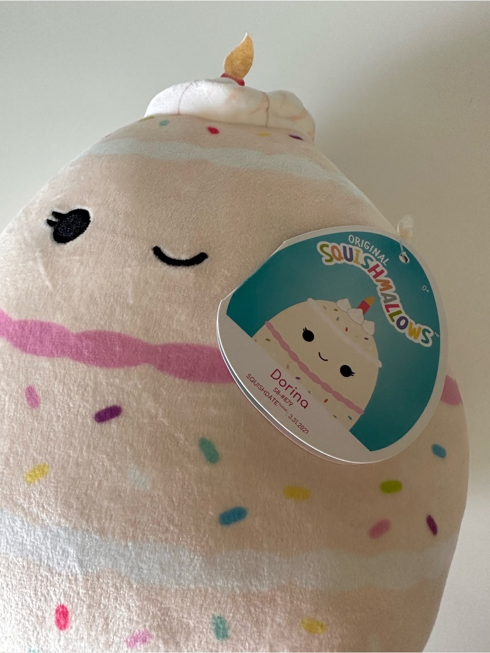 Squishmallows Dorina Plush - Cream with Pink and Pastel Sprinkles